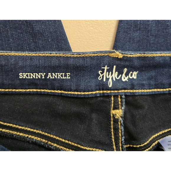 Style & Co Jeans Women's 12P Blue Dark Wash Skinny Ankle - Picture 5 of 16